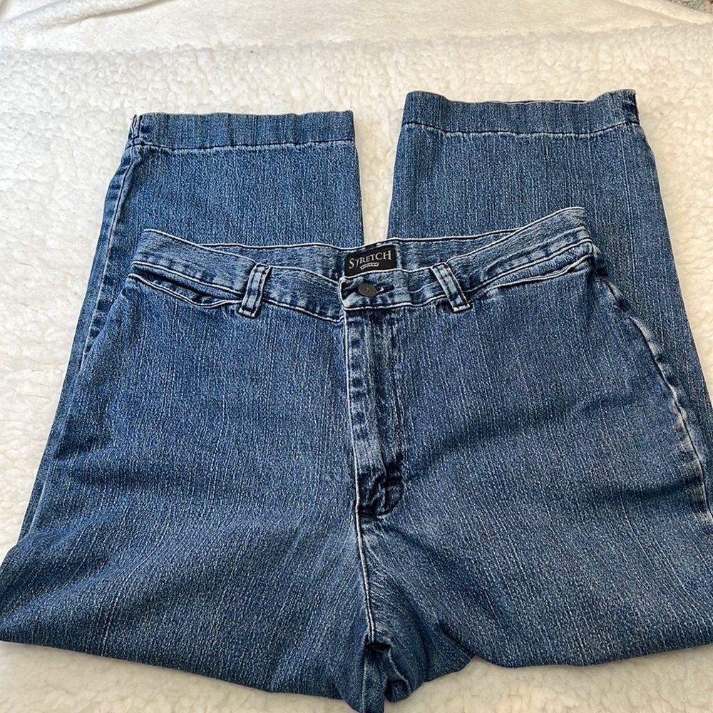 Riders Stretch Denim Capris. Size 10. EUC. Front pockets only.
